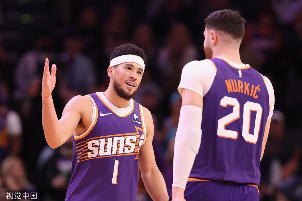 他在俱乐部 他在俱乐部